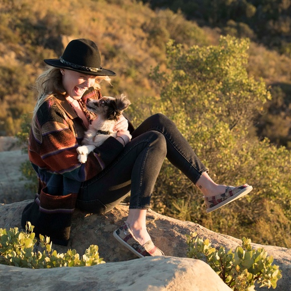 Meet your Posher, Anna - Picture 1 of 1